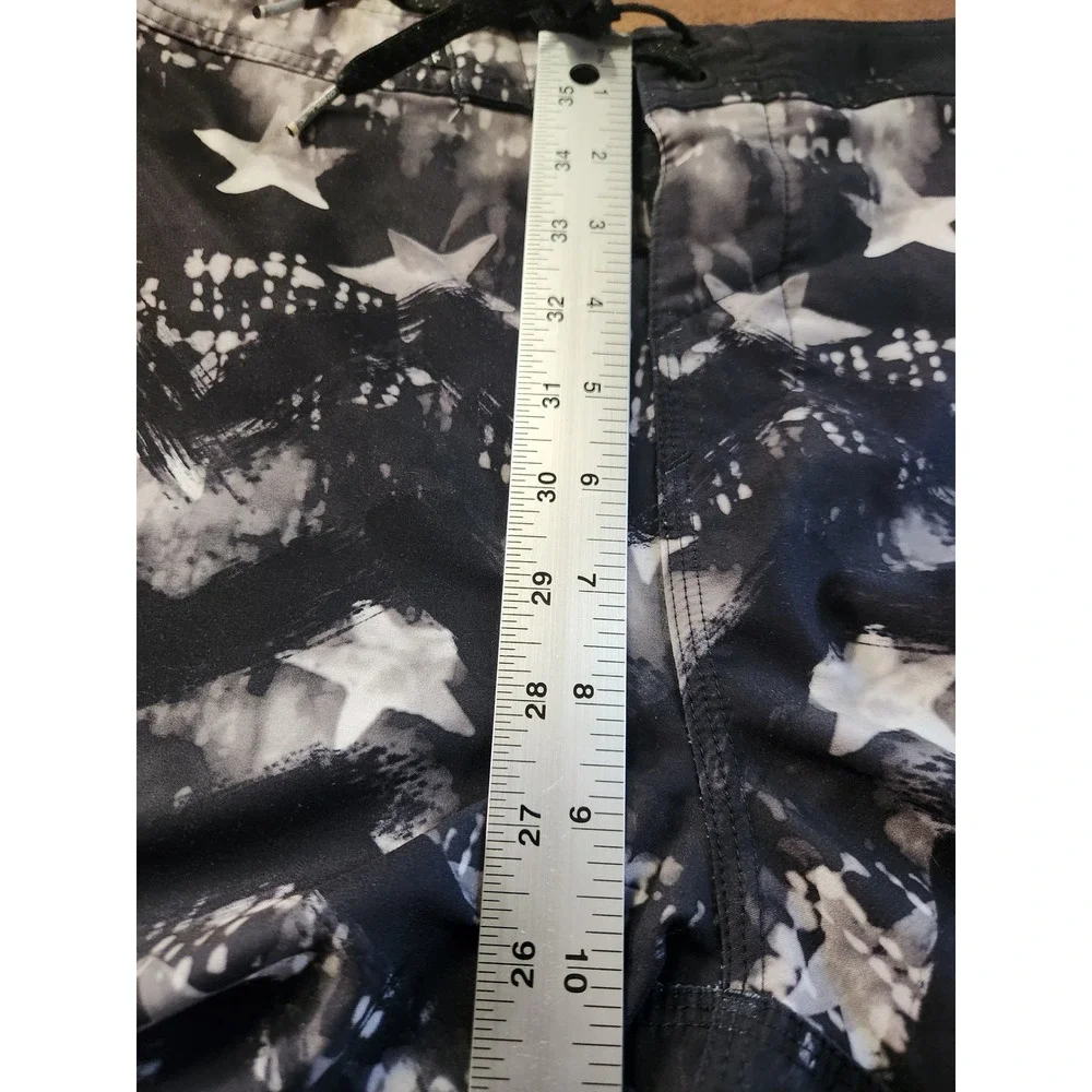 ONeill Hyperfreak‎ Mens Board Shorts Surfer Black White Star Print Size 30 Beach